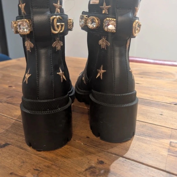 Gucci Black Leather Booties with Gold Star and Bee Accents - Picture 4 of 8